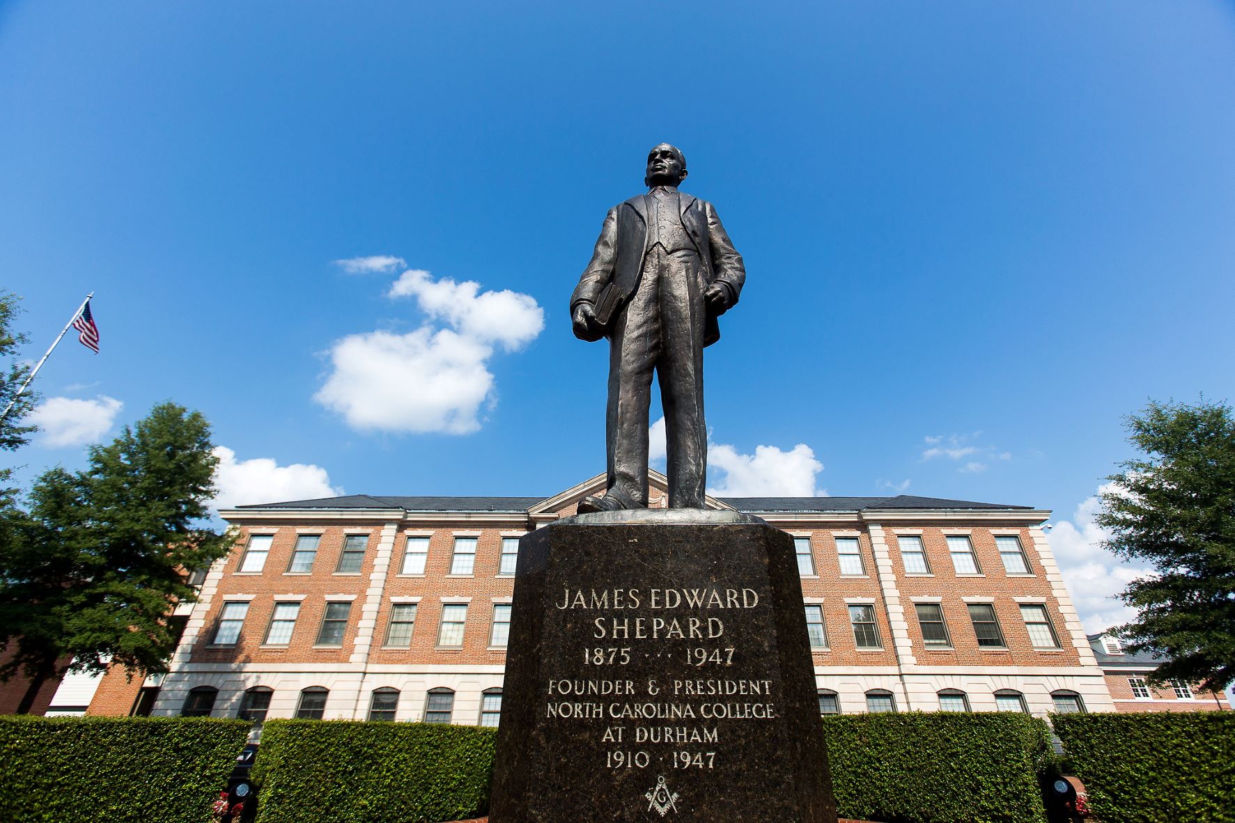 shepard statue