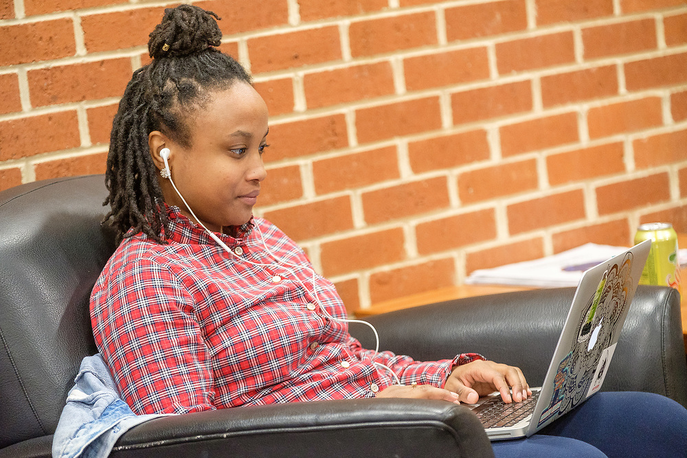 woman on laptop