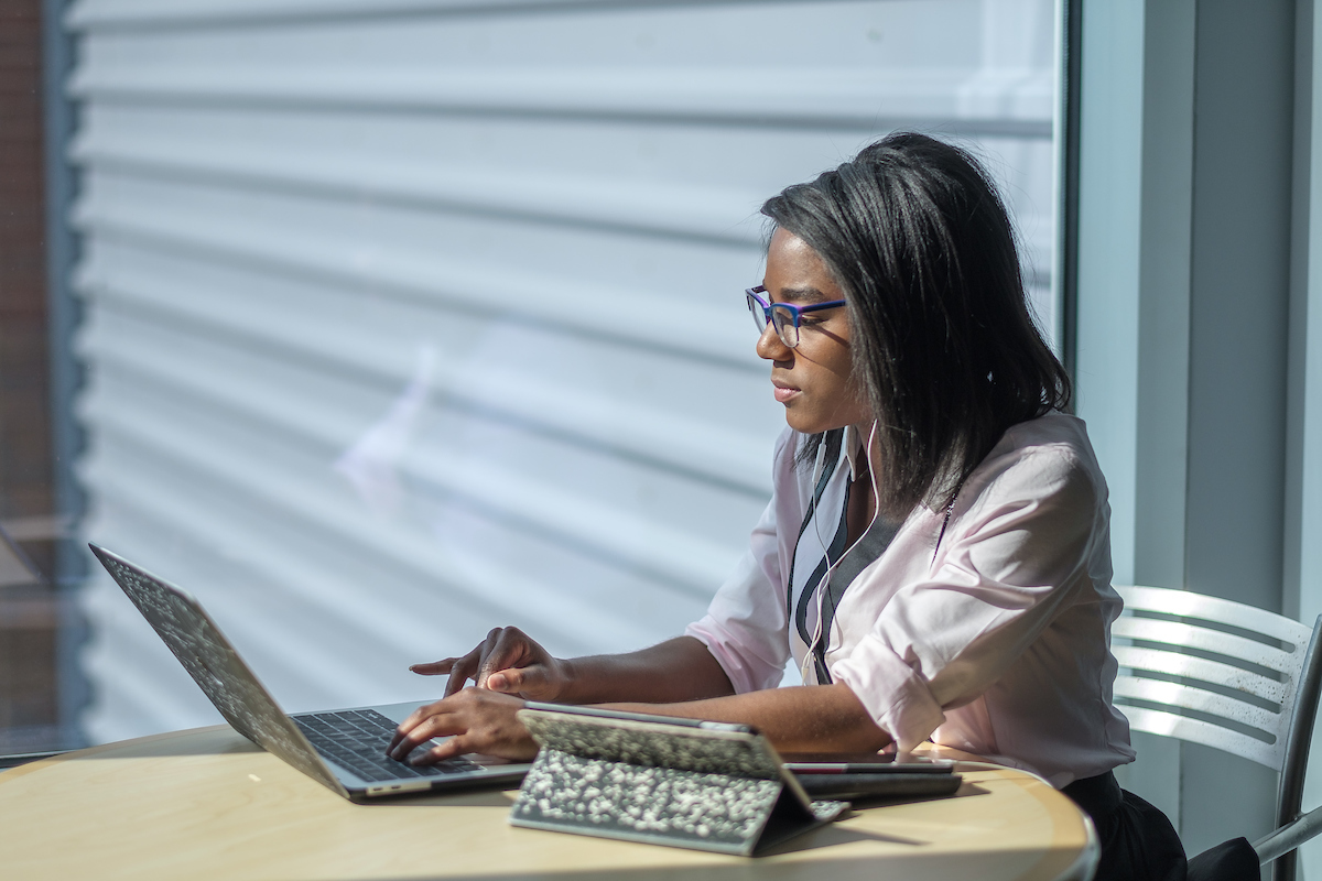 woman working on laptop