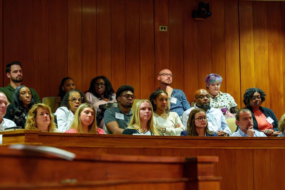 students in lecture halll